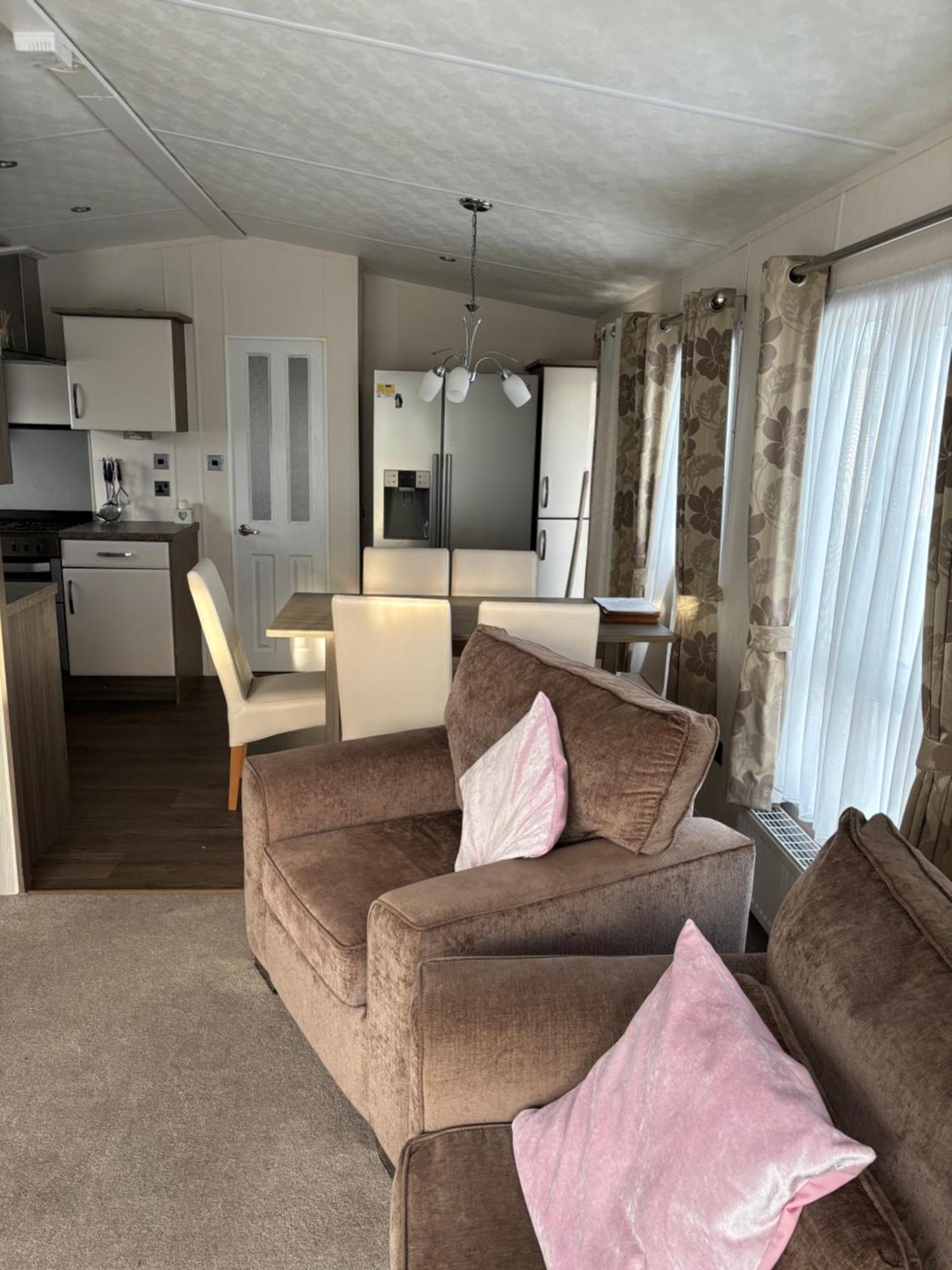 Butterfly Lane Holidays At Marine, Rhyl Extérieur photo