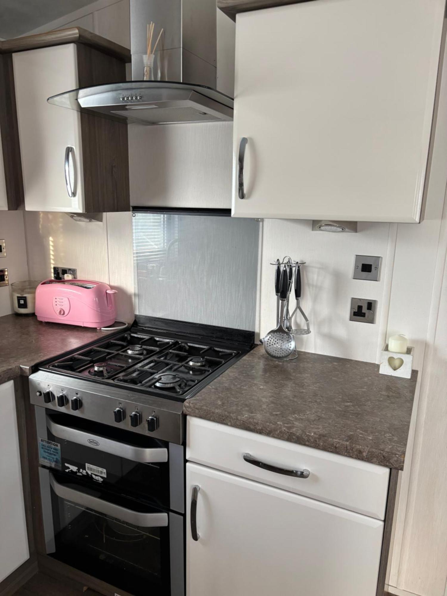 Butterfly Lane Holidays At Marine, Rhyl Extérieur photo