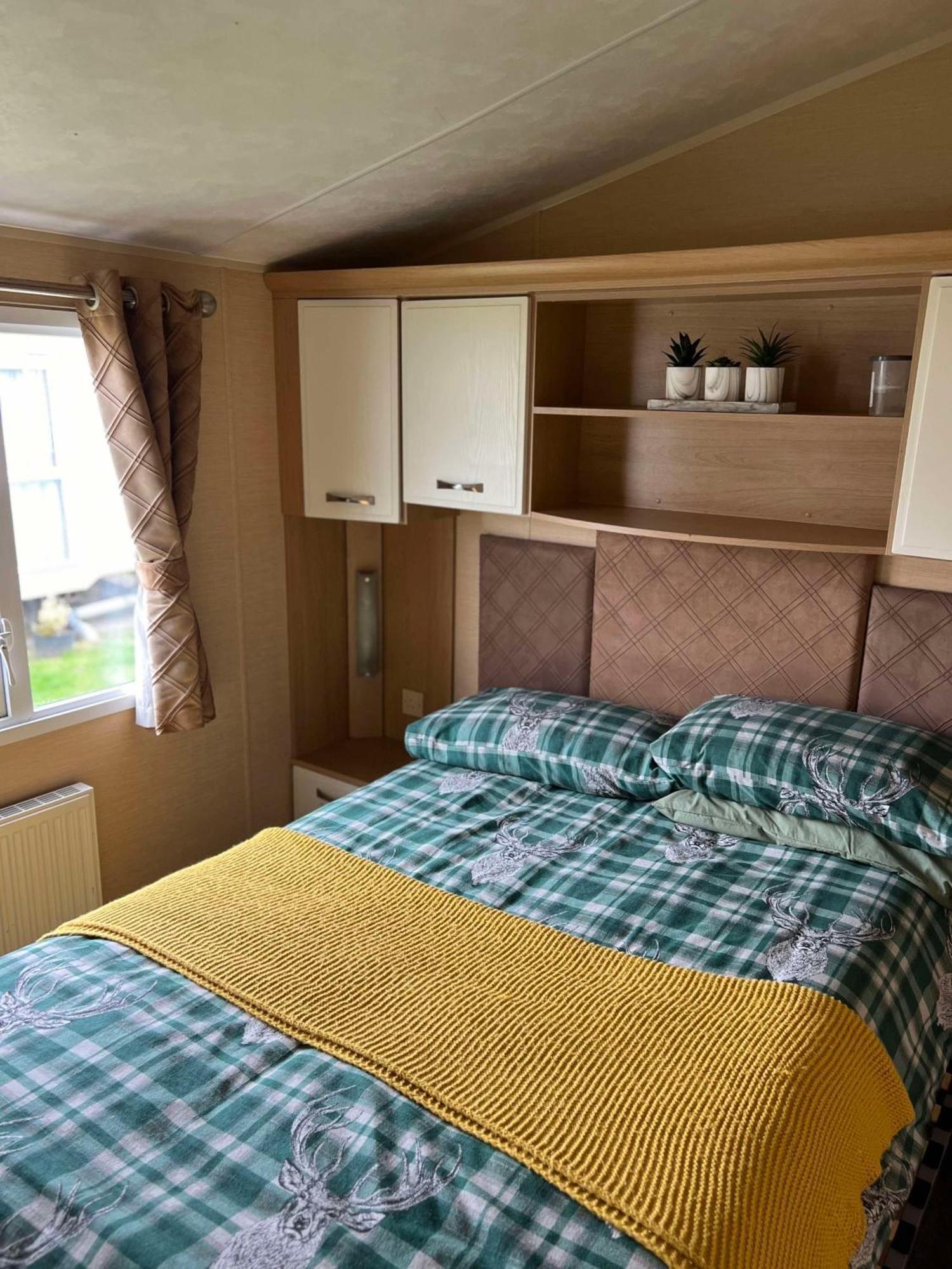 Butterfly Lane Holidays At Marine, Rhyl Extérieur photo
