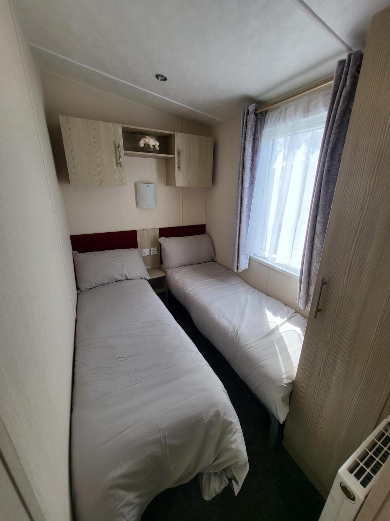 Butterfly Lane Holidays At Marine, Rhyl Extérieur photo