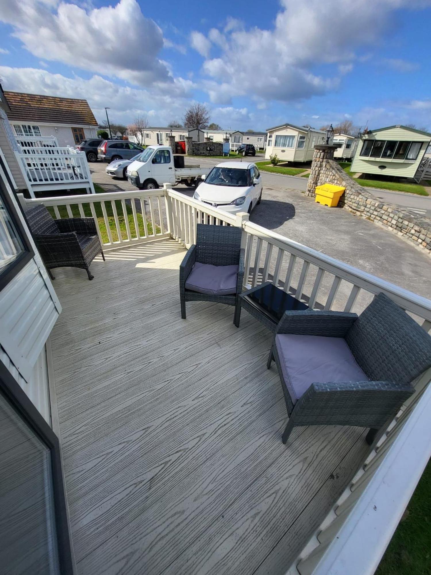 Butterfly Lane Holidays At Marine, Rhyl Extérieur photo